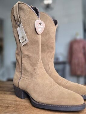 Ariat Heritage Western R Toe Boots Dijon Suede Tan Mens 7 D Medium NWOB